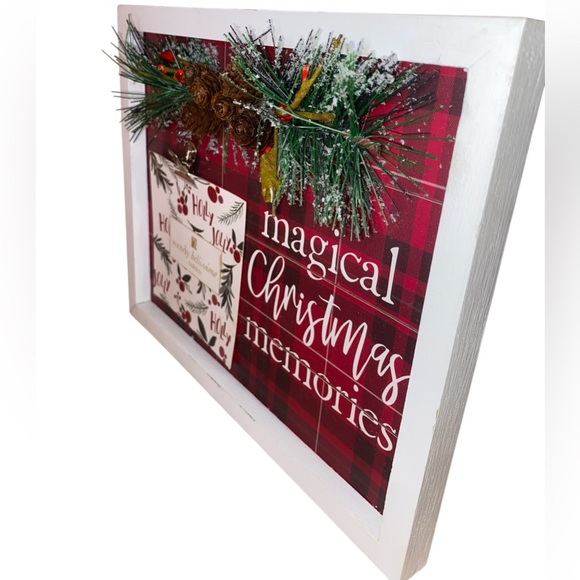 “MAGICAL CHRISTMAS MEMORIES” by Wendy Bellissimo Photo Clip Wall/Table Decor - Picture 4 of 8
